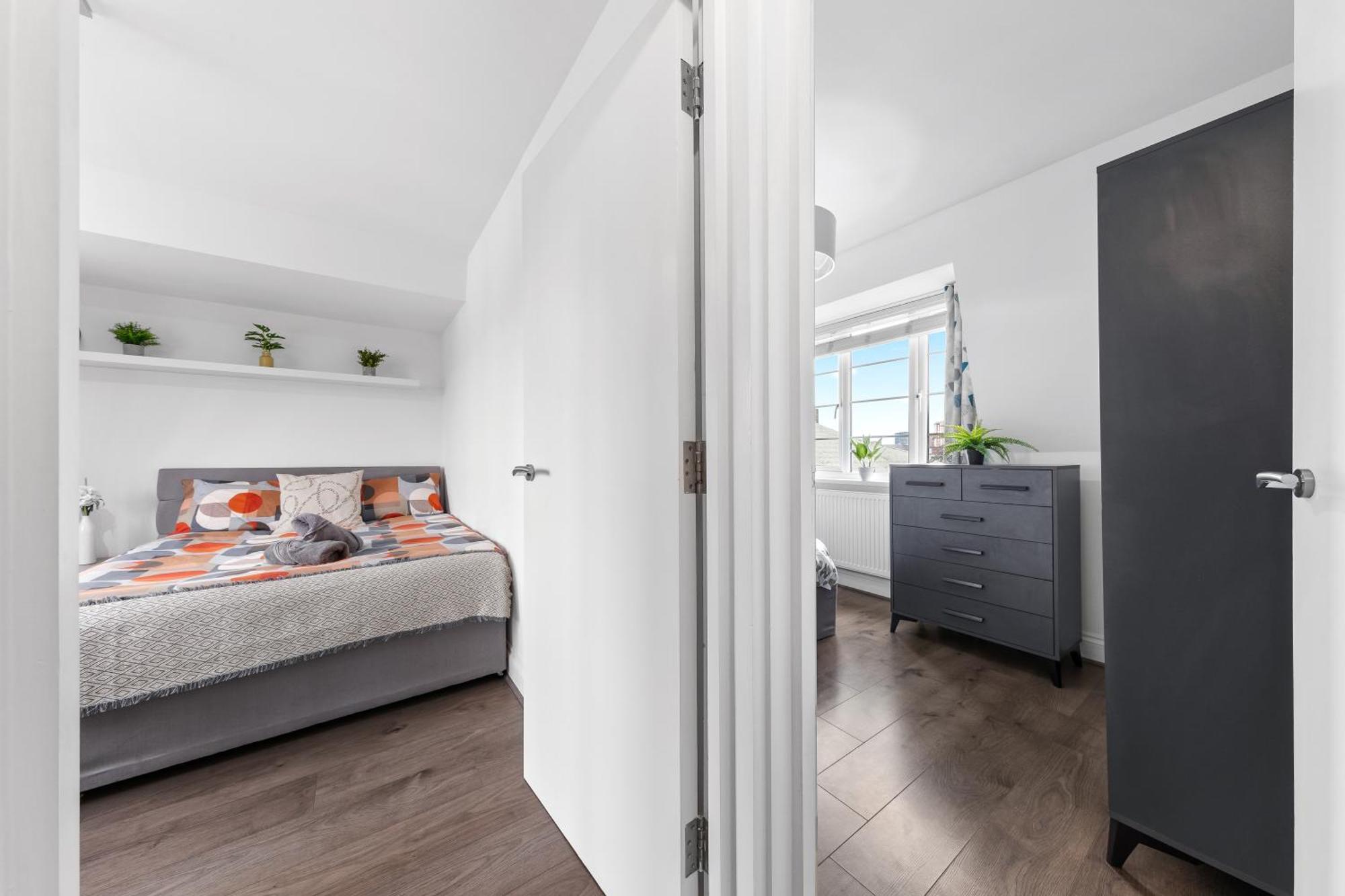 Apartment Two Bedroom Serviced - Nine Elms Luxury - Vauxhall & Westminster *